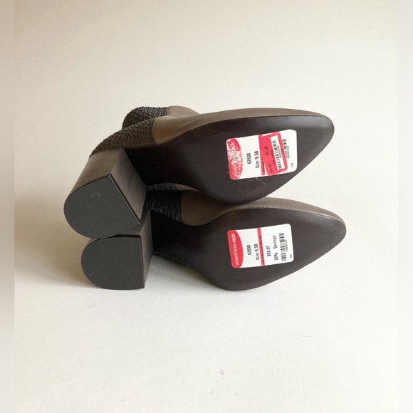 New Cole Haan Grey Genuine Leather Almond Toe Ankle Boots size 9.5 - Picture 10 of 16